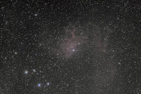IC405_FLAMING_STAR_NEBULA, 2025-12-24, 25x200R 27x200G 9x200B 40x200L, APO100Q, (Red Green Blue Luminance), Toupcam_bin2x2.jpg